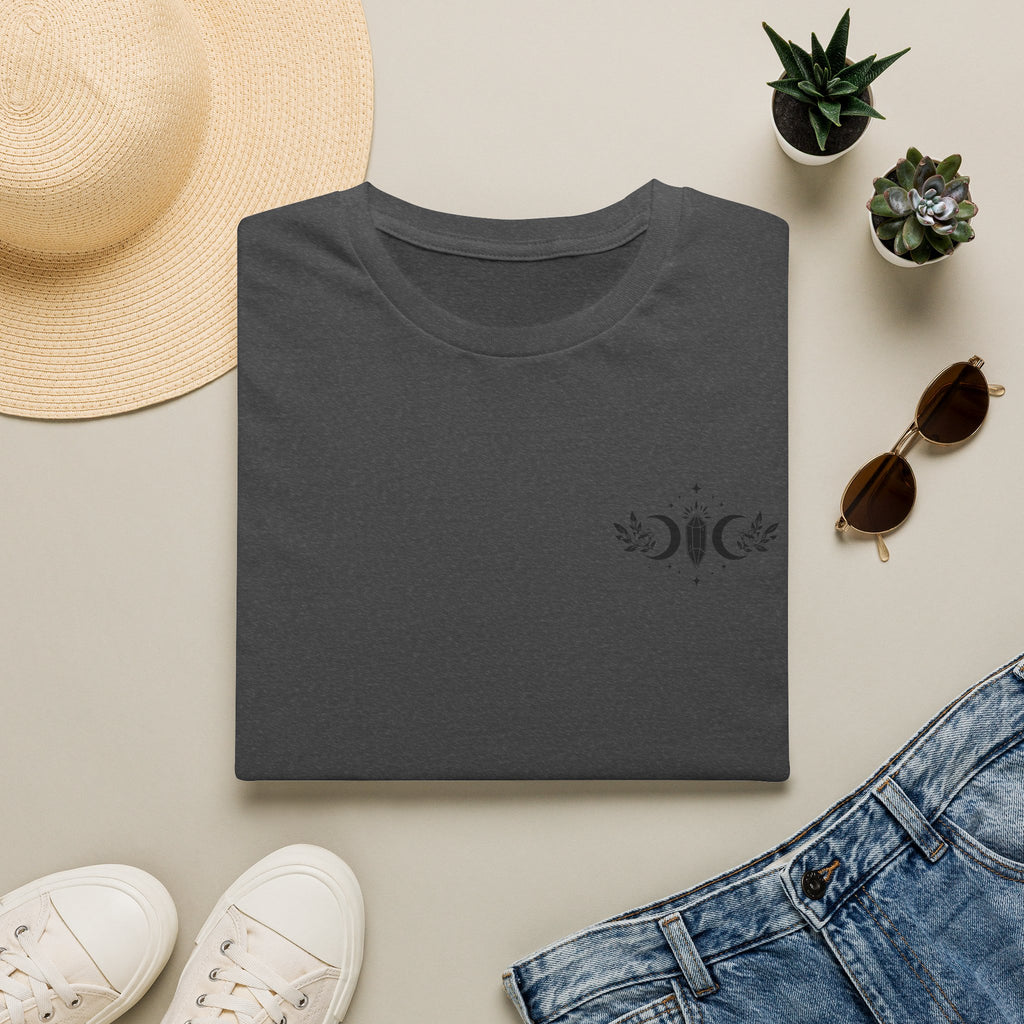 Be nice to me. I'm talking to the moon about you Tee