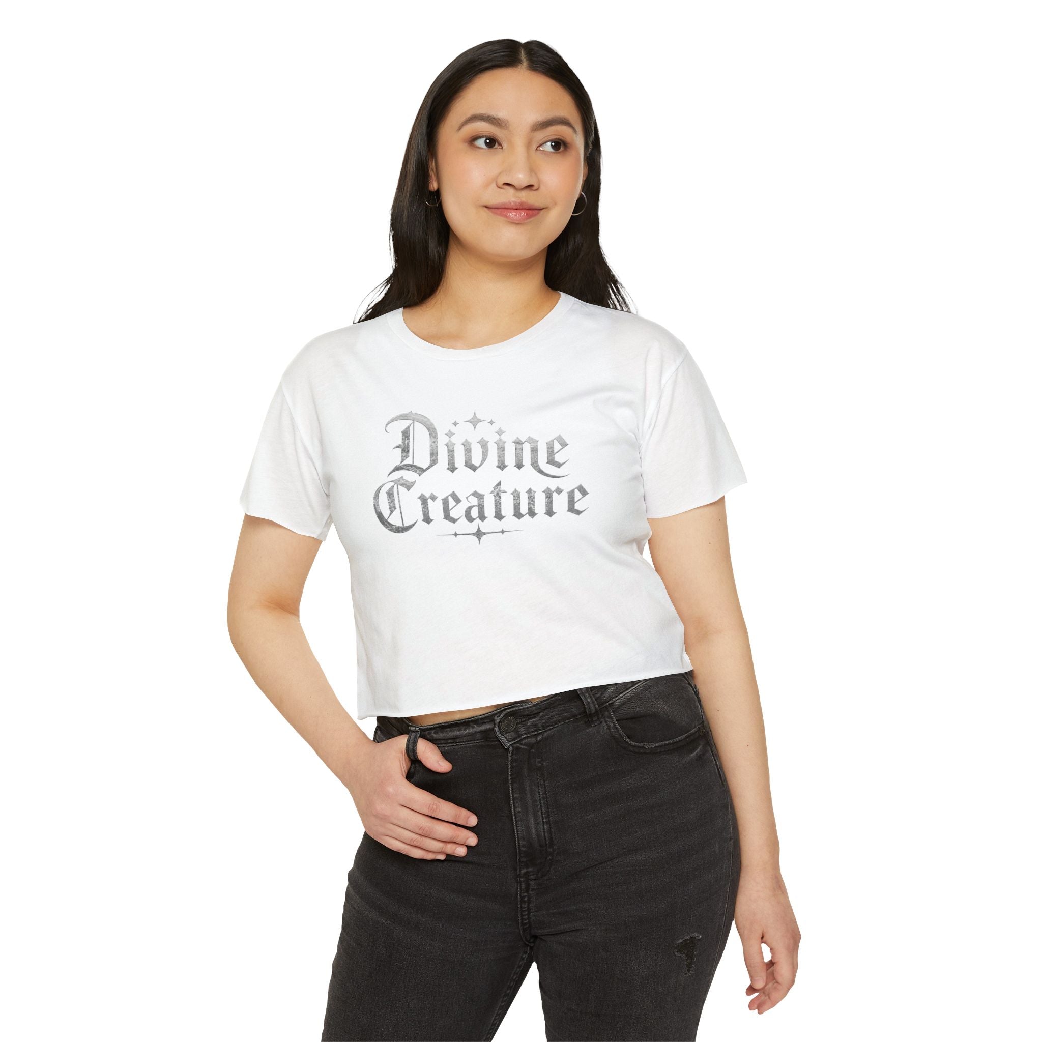 Divine creature (no fangs) cropped tee