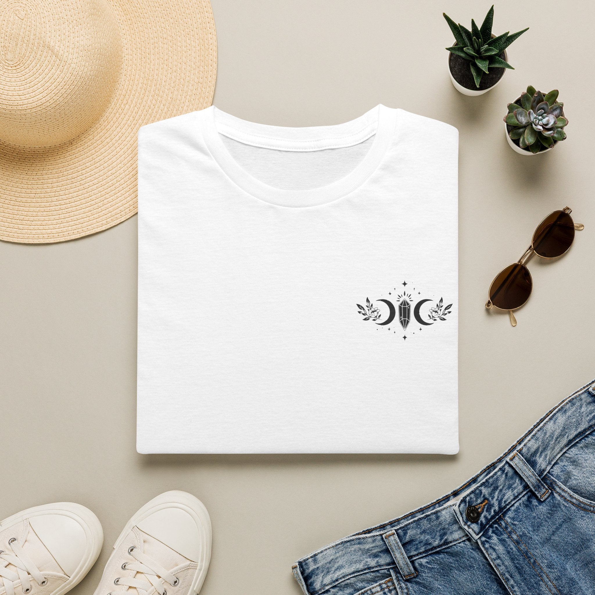 Be nice to me. I'm talking to the moon about you Tee